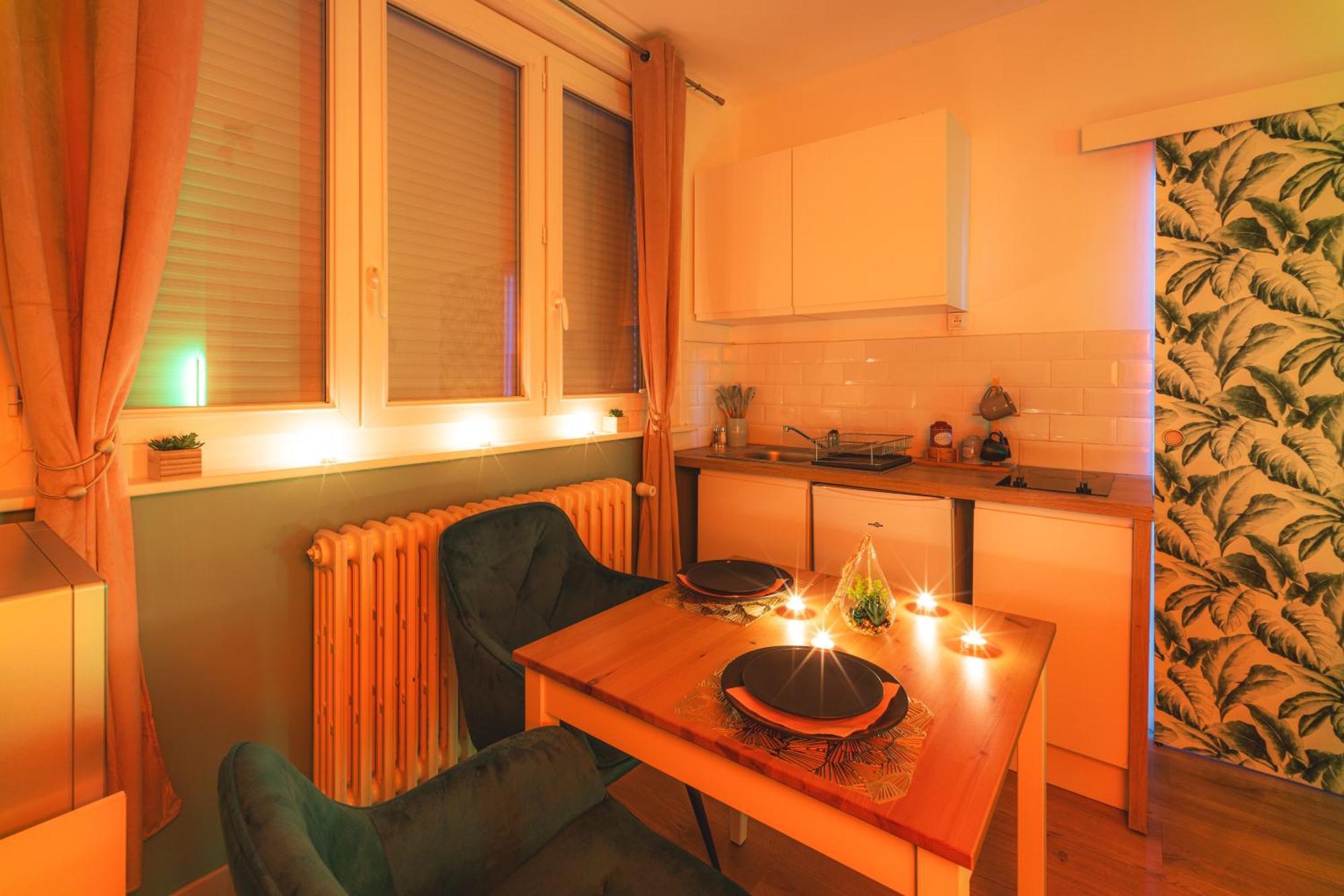 Le Refuge - Netflix I Wifi Haut Debit I Parking - Confort & Cosy วาลองเซียนส์ ภายนอก รูปภาพ